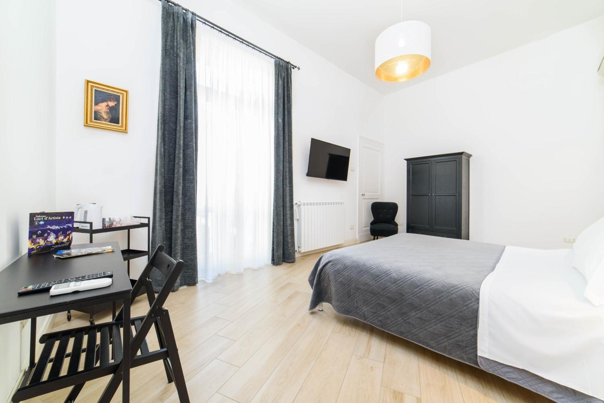 One&One Hotel Salerno Exterior photo